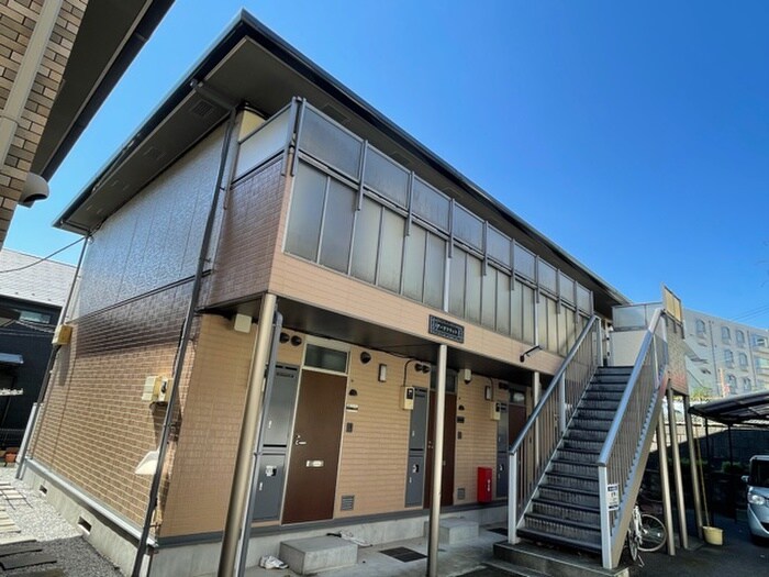 物件外観写真1　(外観写真)