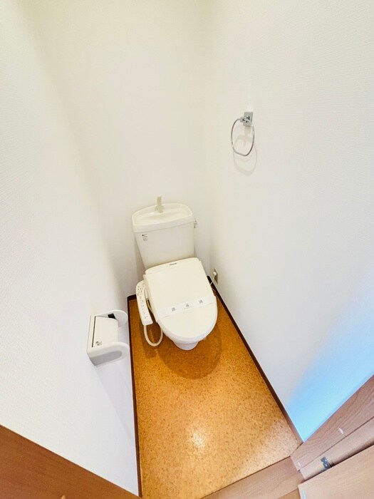 物件内観写真13　(トイレ)