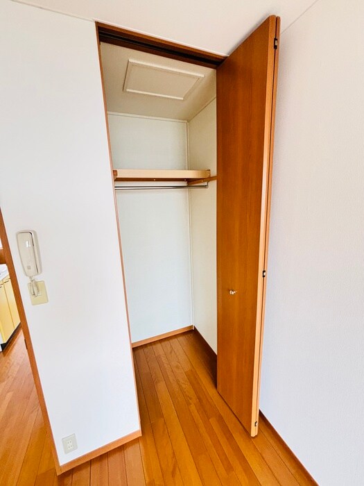 物件内観写真15　(収納)