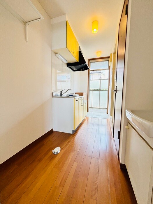 物件内観写真21　(廊下)