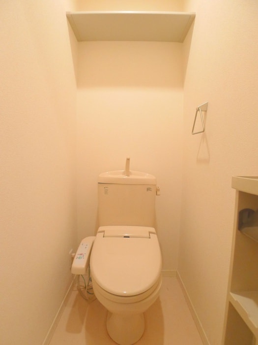 物件内観写真12　(トイレ)