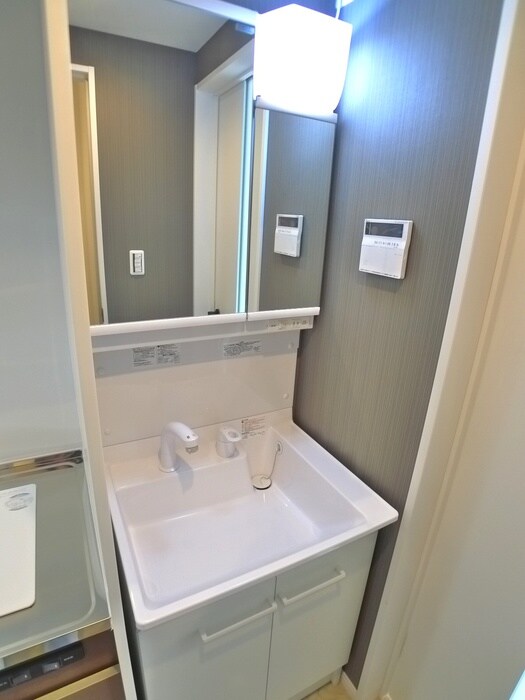 物件内観写真11　(洗面)