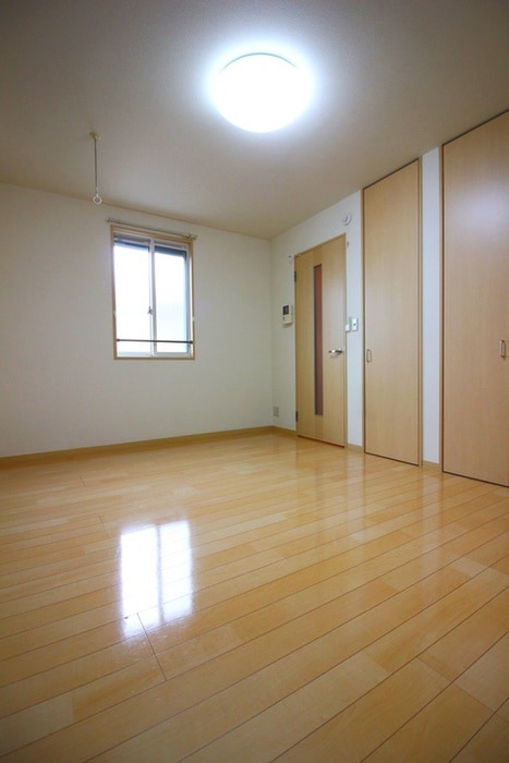 物件内観写真4　(居室)