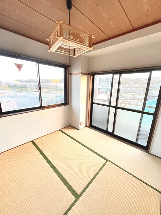 物件内観写真8　(居室)