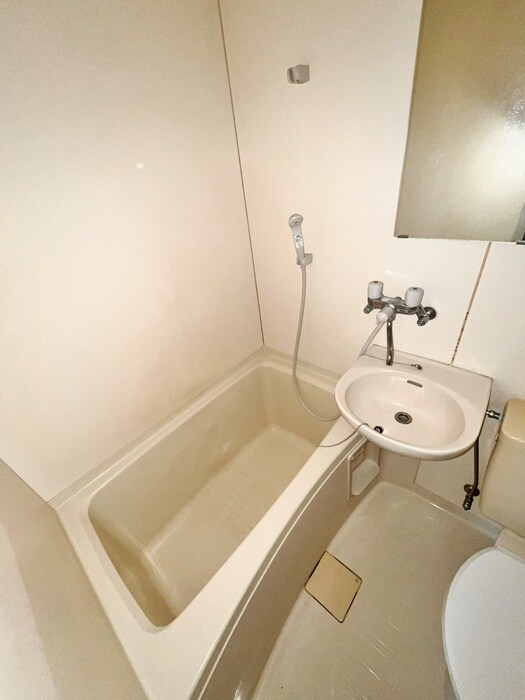 物件内観写真11　(バス／シャワールーム等)