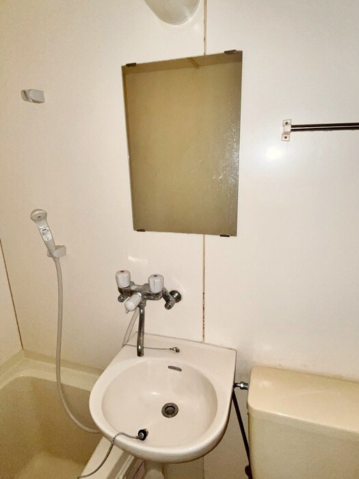 物件内観写真12　(洗面)