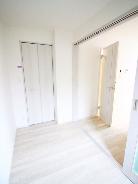 物件内観写真9　(室内からの展望)