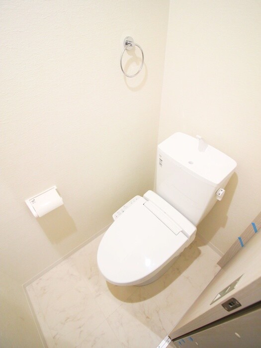 物件内観写真13　(トイレ)