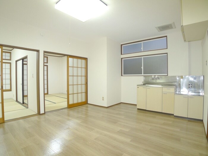 物件内観写真7　(居室)