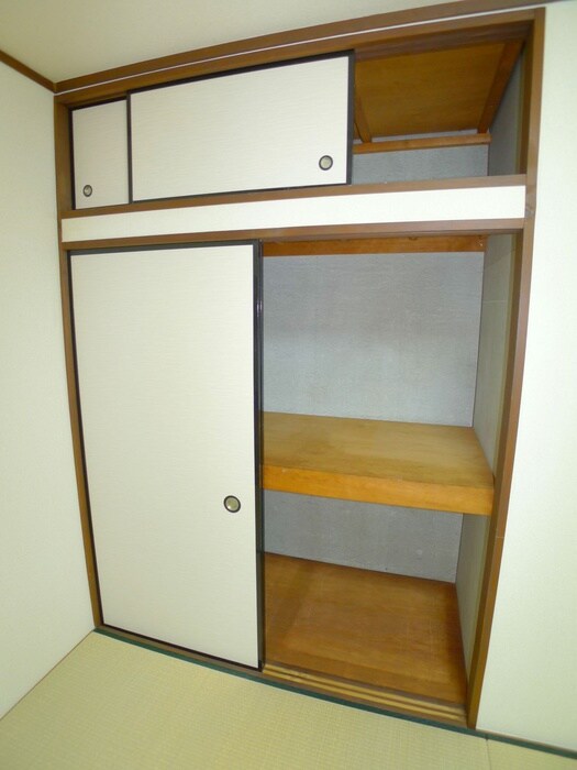 物件内観写真15　(収納)