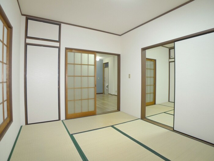 物件内観写真22　(居室)