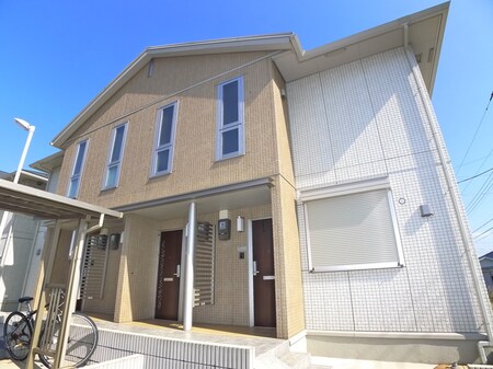 N・K・AガーデンB棟外観写真