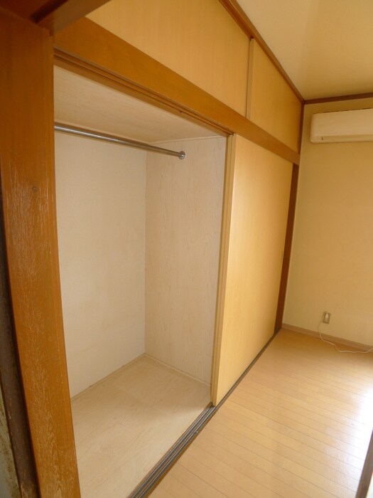 物件内観写真13　(収納)