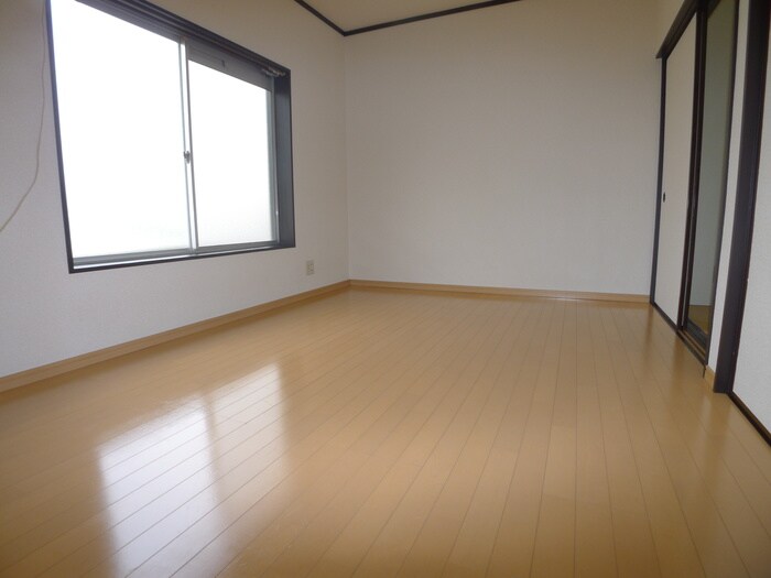 物件内観写真15　(居室)