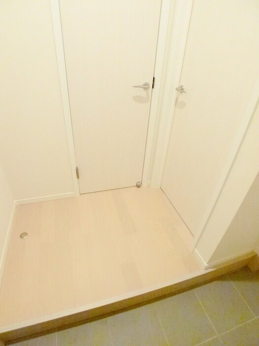 物件内観写真19　(廊下)