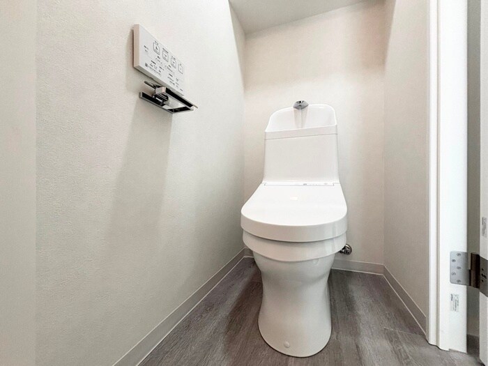 物件内観写真12　(トイレ)