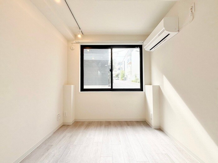 物件内観写真16　(居室)