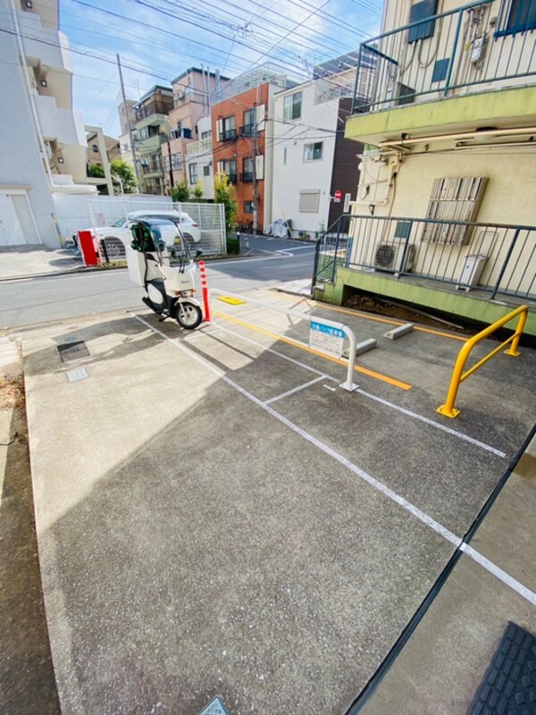 バイク置き場