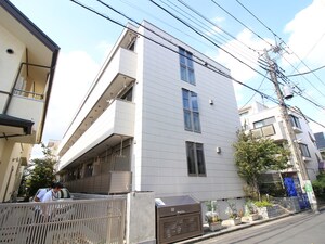 アルファ・エターナル外観写真