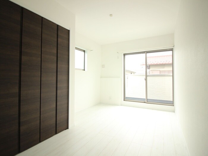 物件内観写真7　(居室)