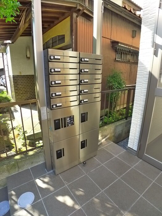 物件外観写真4　(建物設備)