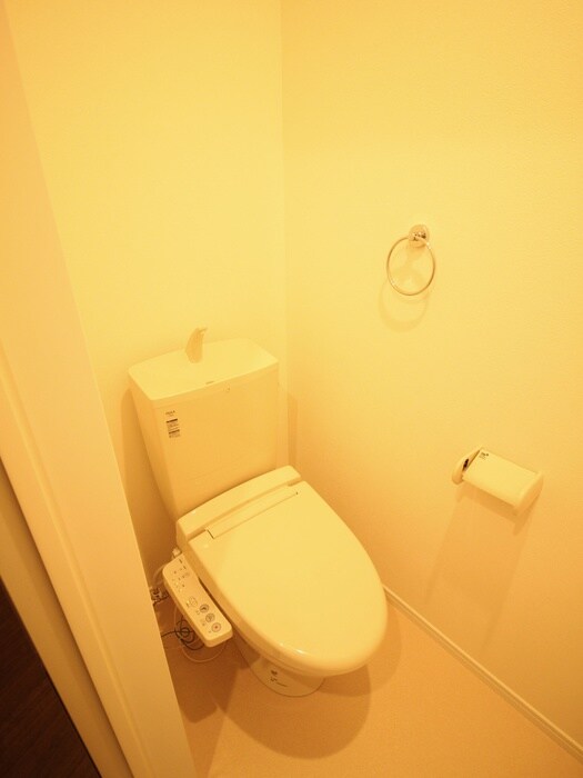 物件内観写真15　(トイレ)