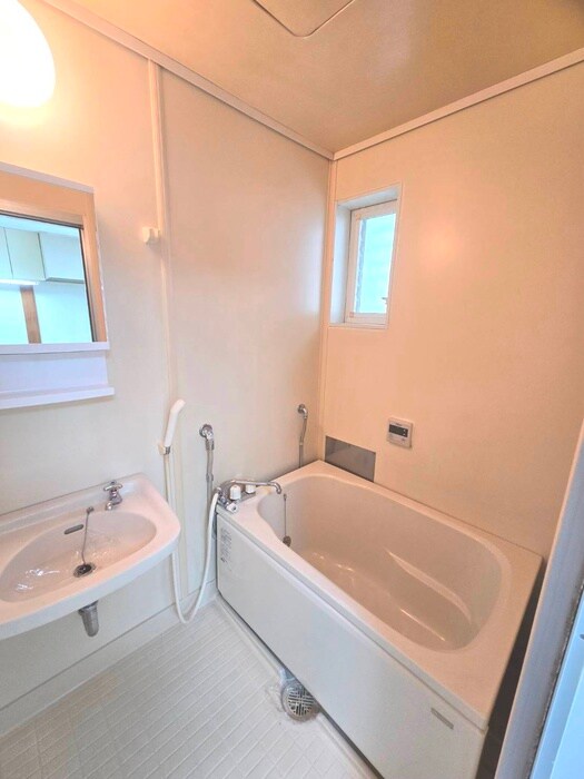 物件内観写真8　(バス／シャワールーム等)