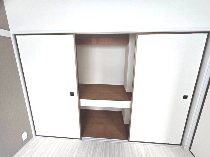 物件内観写真11　(収納)