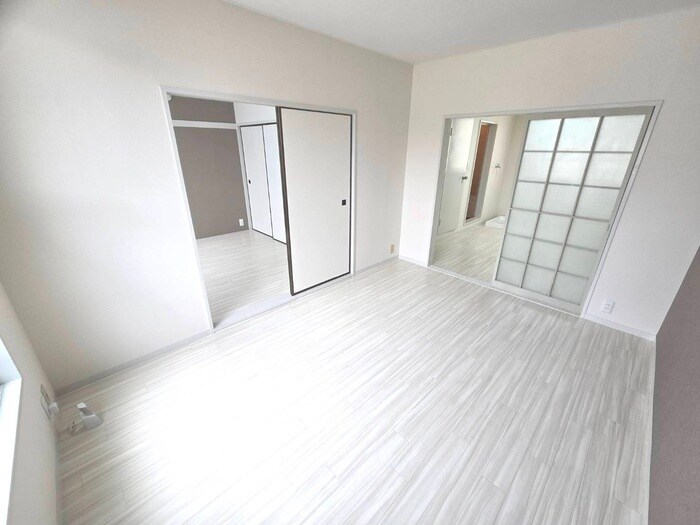 物件内観写真16　(居室)