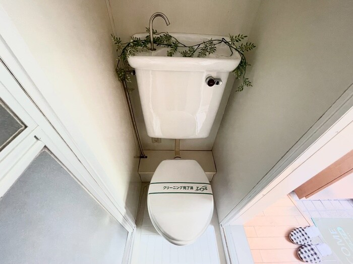 物件内観写真14　(トイレ)