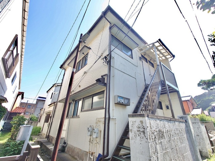 三橋荘