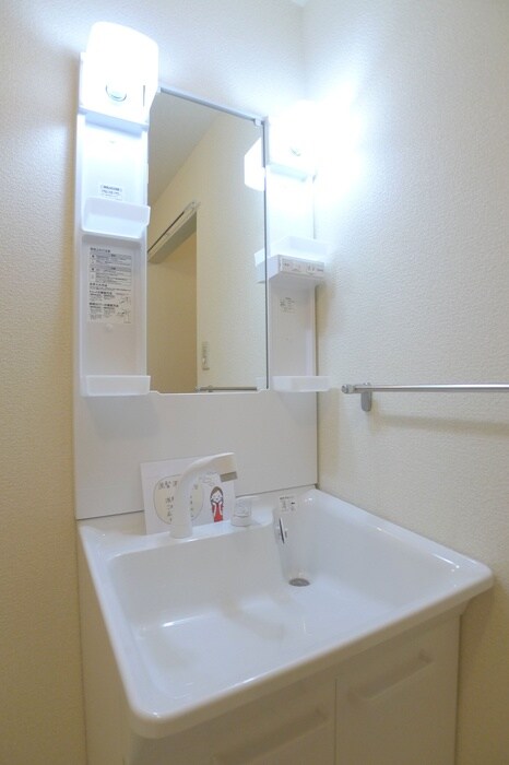 物件内観写真5　(洗面)