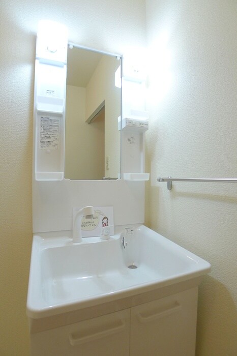 物件内観写真11　(洗面)