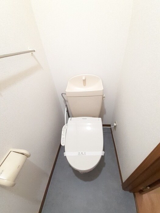 物件内観写真6　(トイレ)