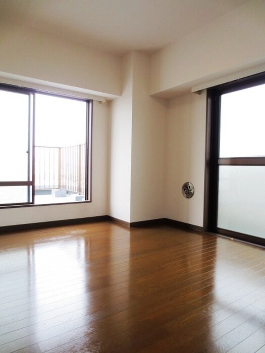 物件内観写真13　(居室)