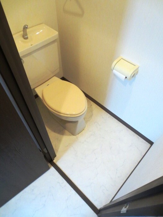 物件内観写真22　(トイレ)