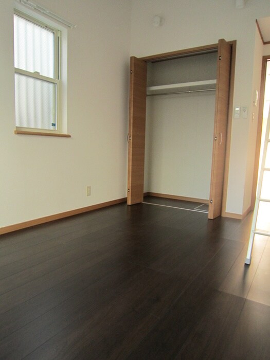 物件内観写真11　(居室)