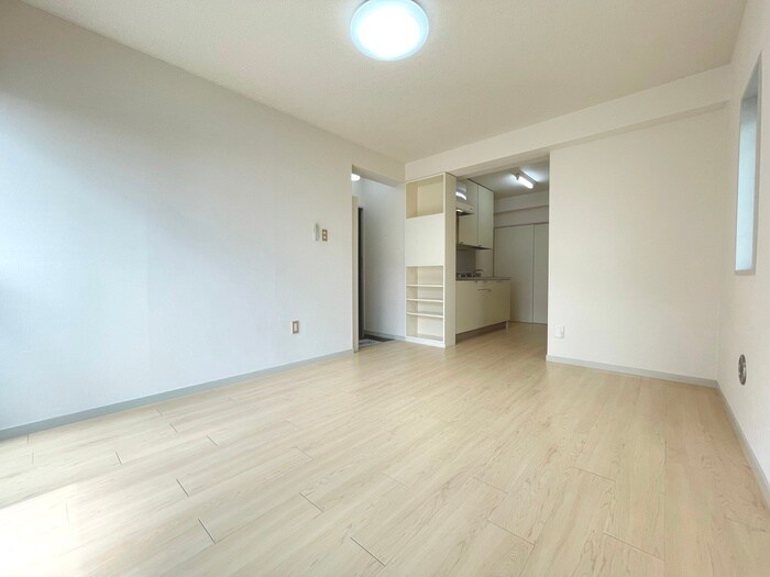 物件内観写真18　(居室)