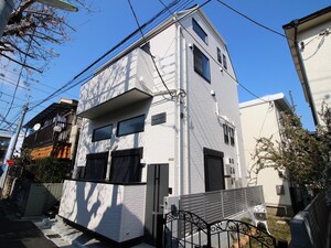エーレ下北沢外観写真
