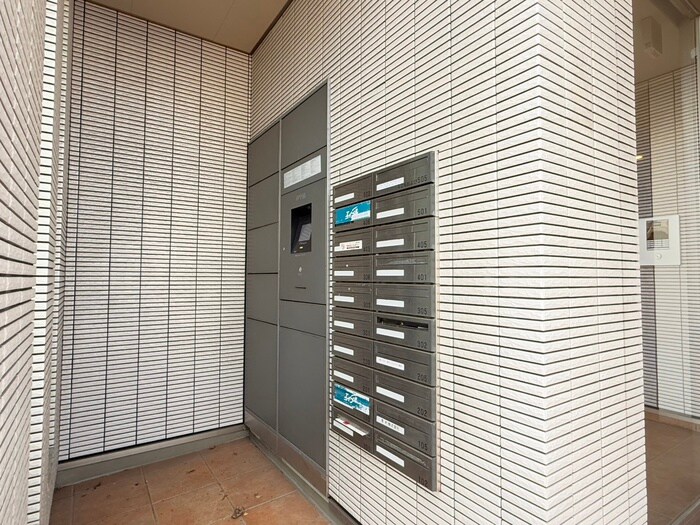 物件外観写真3　(建物設備)