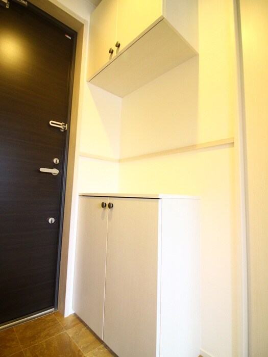 物件内観写真16　(靴箱)