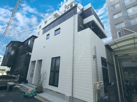 ルアナ小石川外観写真