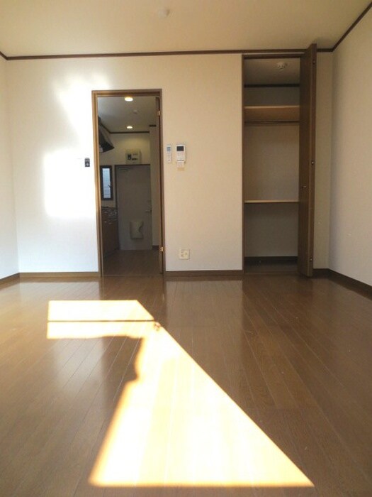 物件内観写真9　(居室)