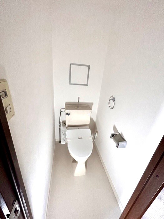 物件内観写真11　(トイレ)