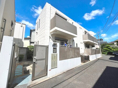 Ｖｉｌｌａ　Ｌｅｏｎｅ外観写真