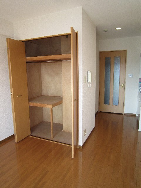 物件内観写真11　(居室)