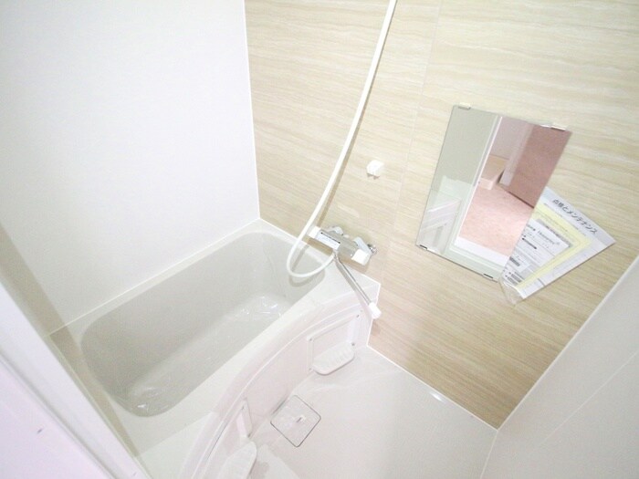 物件内観写真13　(バス／シャワールーム等)