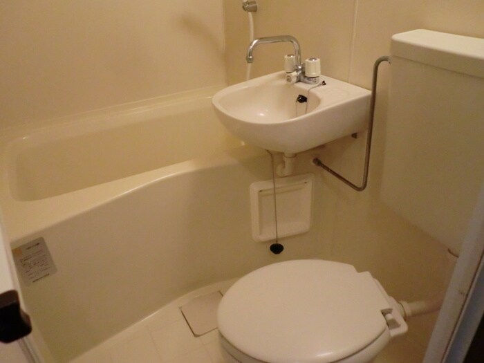 物件内観写真10　(バス／シャワールーム等)