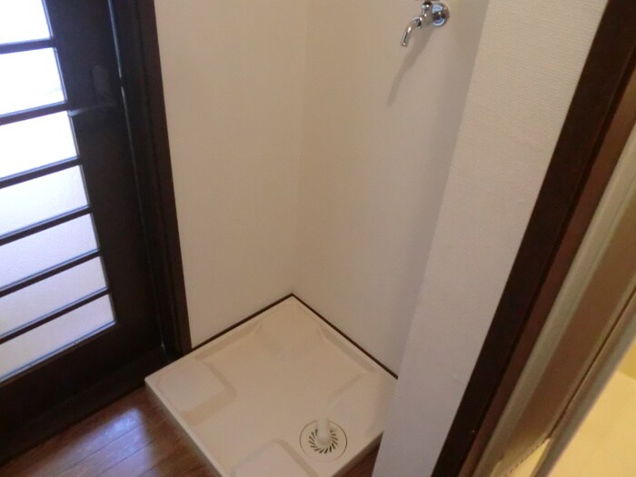 物件内観写真11　(室内からの展望)