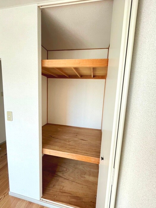 物件内観写真15　(収納)